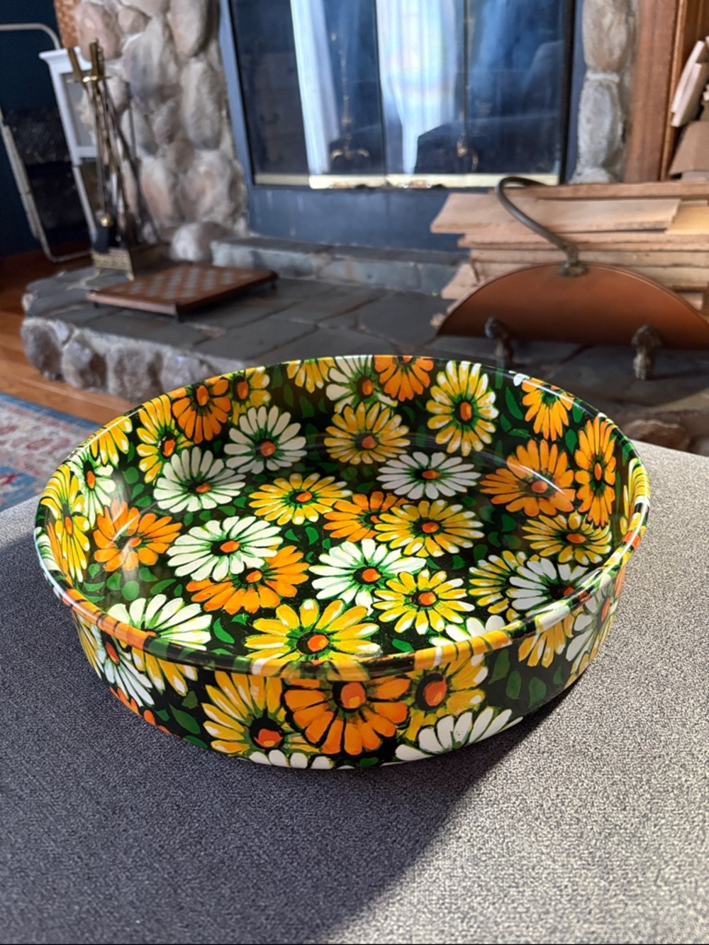 Vintage Floral metal Serving tray- Yellow & Green Daisy Pattern